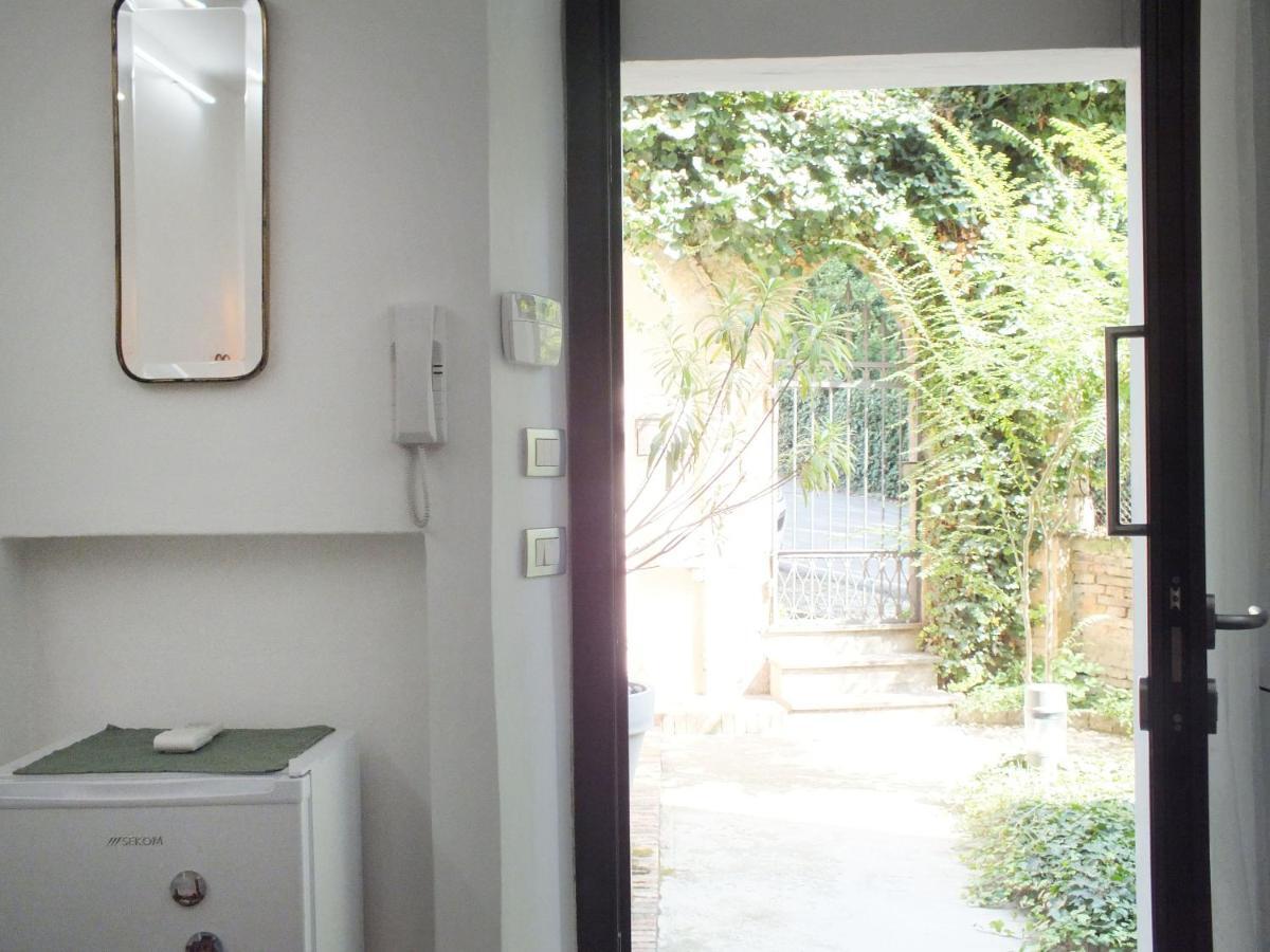 Loft Garden In Bologna'S Heart Ospedale Rizzoli Apartamento Exterior foto